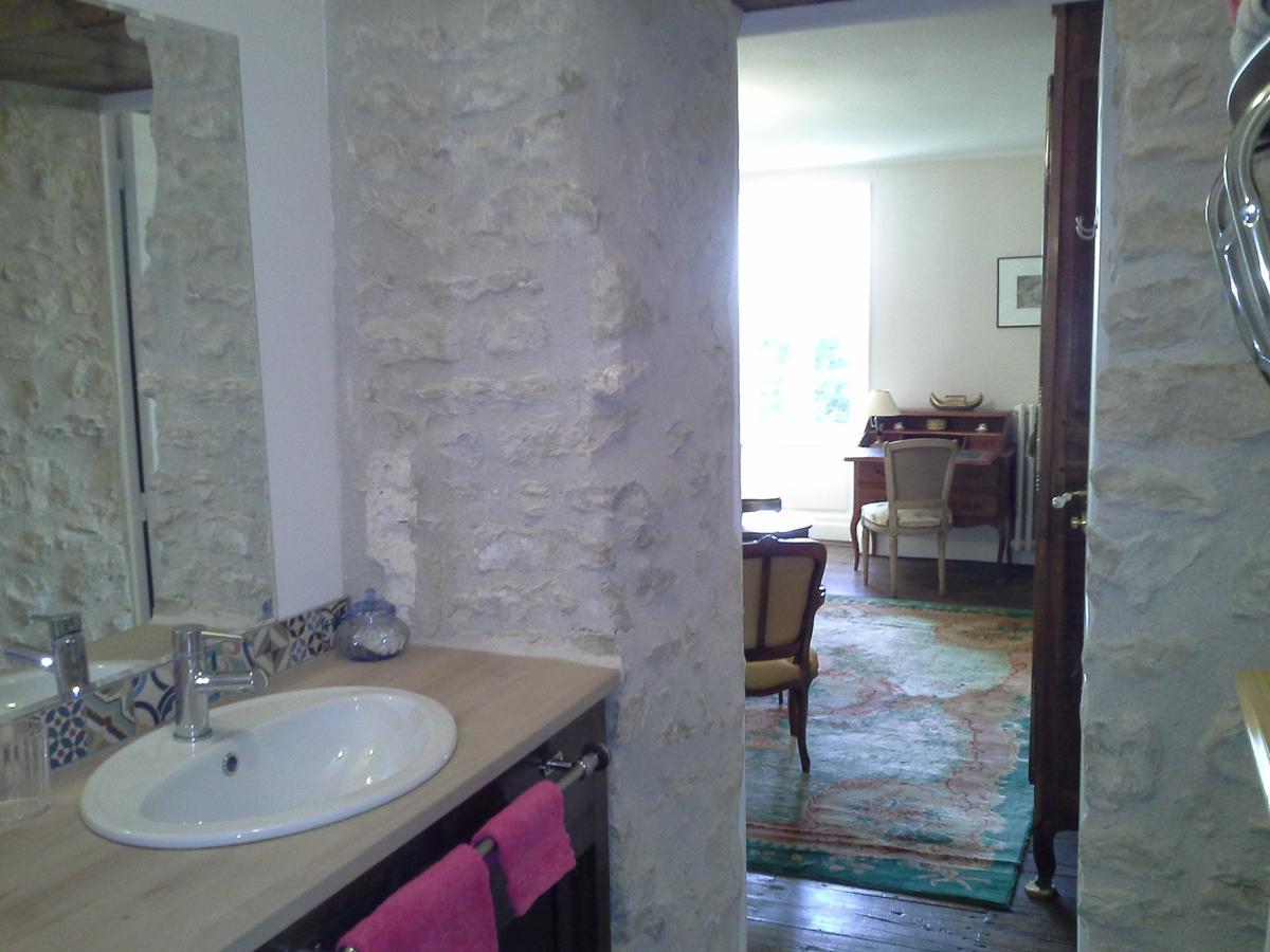 Le Logis De Ruelle Panzió Kültér fotó